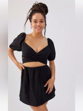 100% Cotton Urban Renewal Cutout Puff-Sleeve Wrap Dress